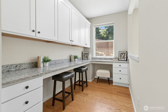 23225 SE 50th Street, Issaquah, WA 98029