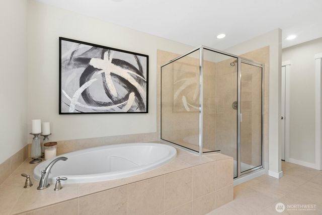 23225 SE 50th Street, Issaquah, WA 98029