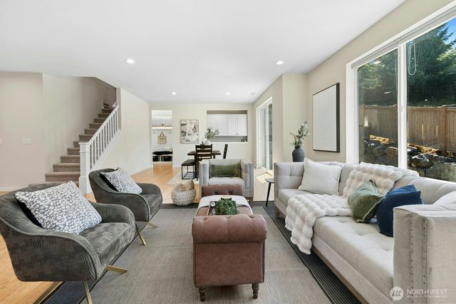 23225 SE 50th Street, Issaquah, WA 98029