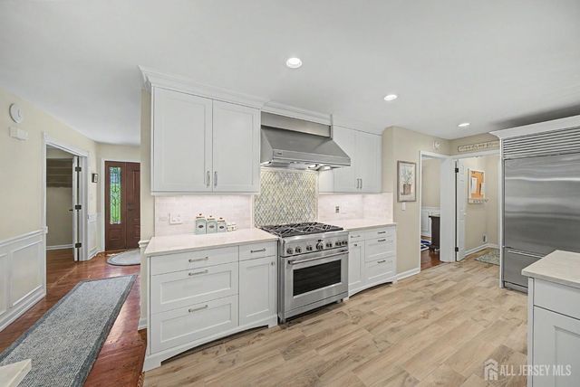 13 MABRO Drive, Denville, NJ 07834