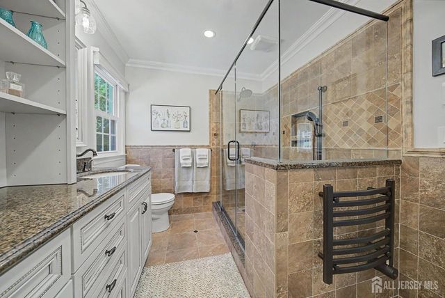 13 MABRO Drive, Denville, NJ 07834