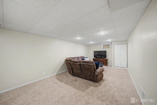 13 MABRO Drive, Denville, NJ 07834