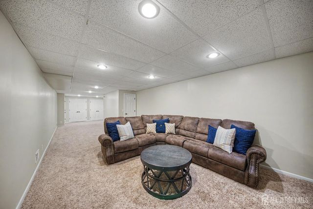 13 MABRO Drive, Denville, NJ 07834