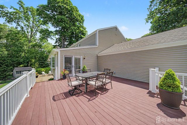 13 MABRO Drive, Denville, NJ 07834