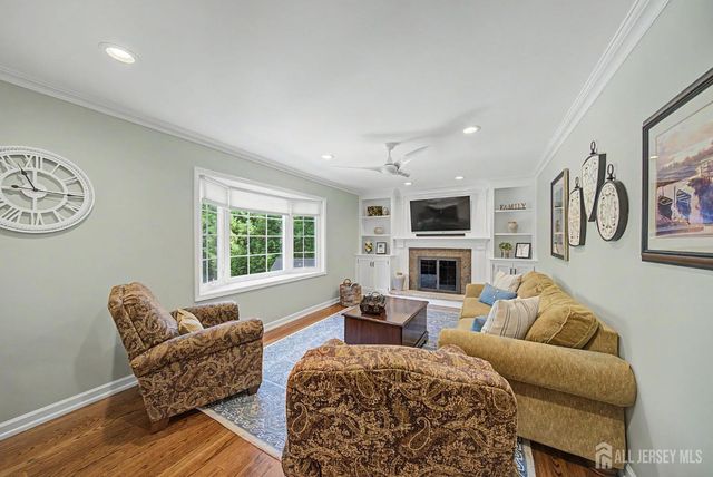 13 MABRO Drive, Denville, NJ 07834