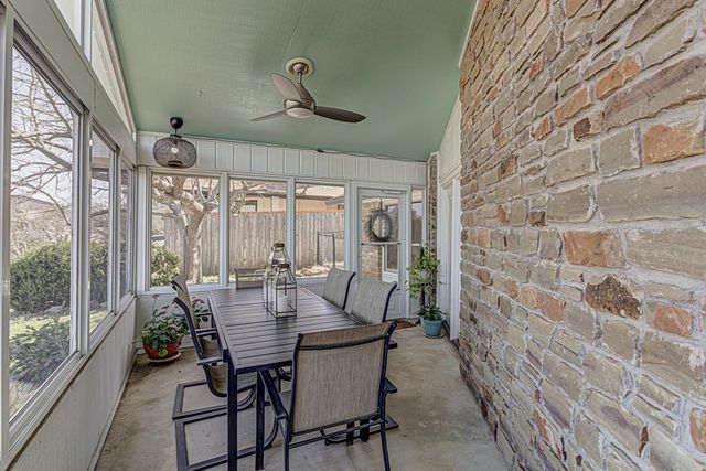 507 Mountain Dr, Horseshoe Bay, TX 78657