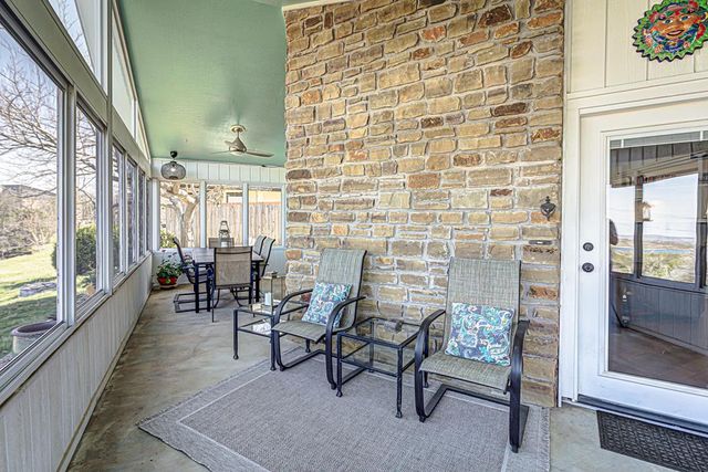 507 Mountain Dr, Horseshoe Bay, TX 78657