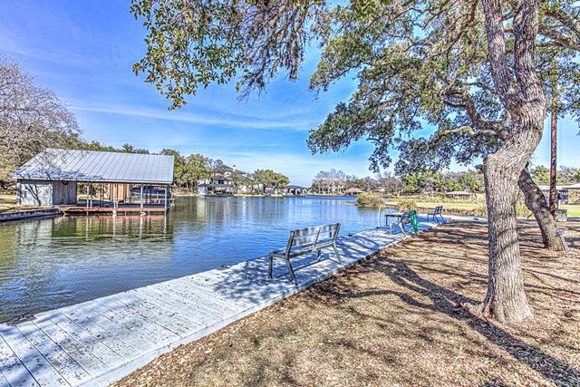 507 Mountain Dr, Horseshoe Bay, TX 78657