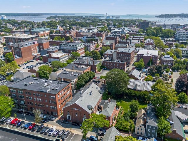 7 Crombie St 4, Salem, MA 01970