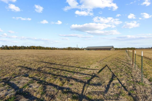 2477 County Road 23110, Paris, TX 75460