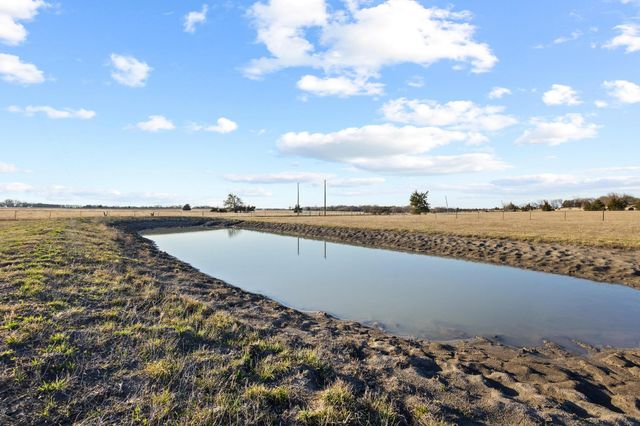 2477 County Road 23110, Paris, TX 75460