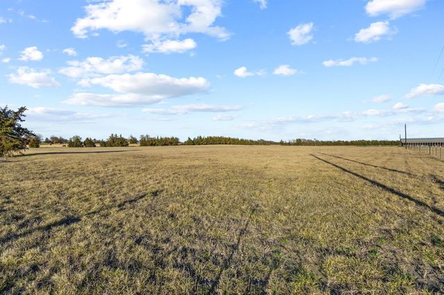 2477 County Road 23110, Paris, TX 75460