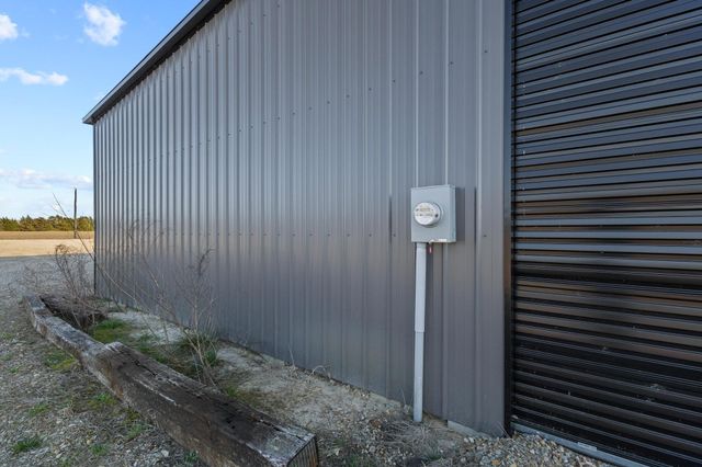 2477 County Road 23110, Paris, TX 75460