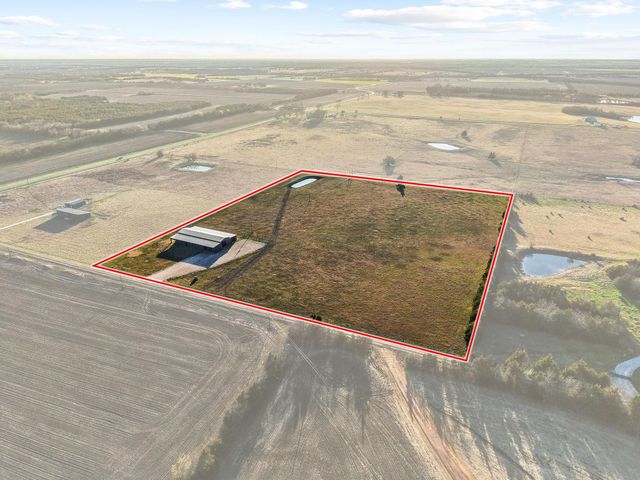 2477 County Road 23110, Paris, TX 75460