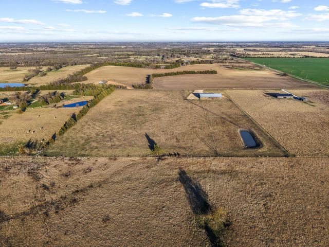 2477 County Road 23110, Paris, TX 75460