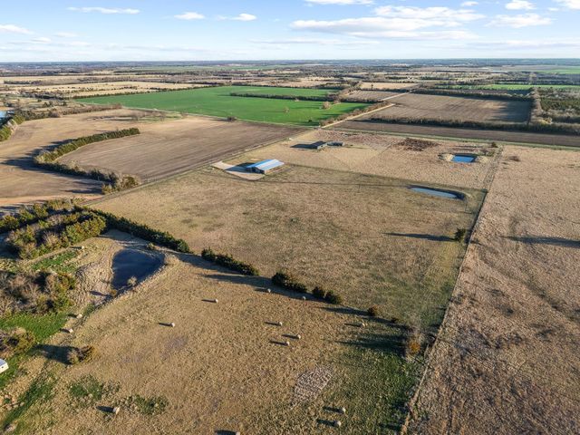 2477 County Road 23110, Paris, TX 75460