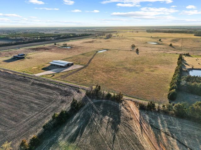 2477 County Road 23110, Paris, TX 75460