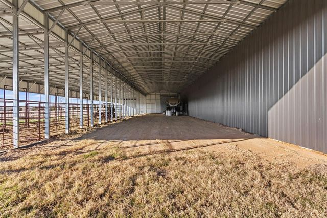 2477 County Road 23110, Paris, TX 75460