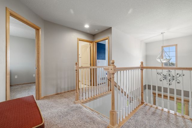 6250 NW 49th Street, Johnston, IA 50131