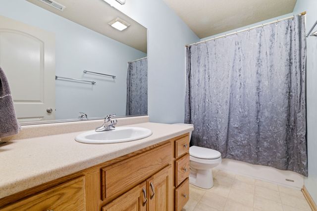6250 NW 49th Street, Johnston, IA 50131