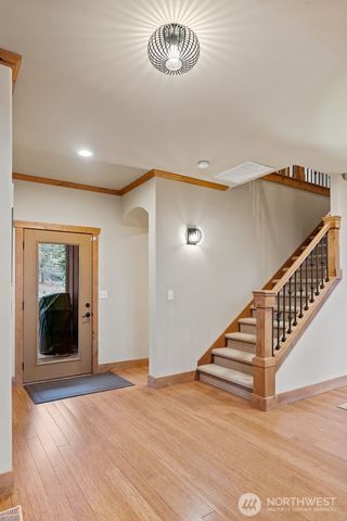 191 Whisper Creek Road, Cle Elum, WA 98922