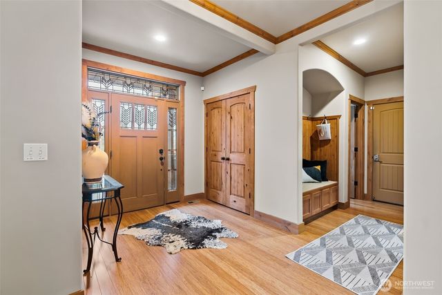 191 Whisper Creek Road, Cle Elum, WA 98922