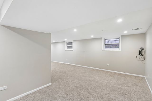 16919 School Street, South Holland, IL 60473