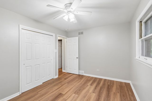 16919 School Street, South Holland, IL 60473