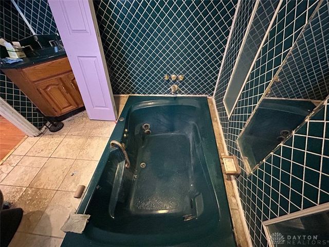 3120 Harvard Boulevard, Dayton, OH 45406