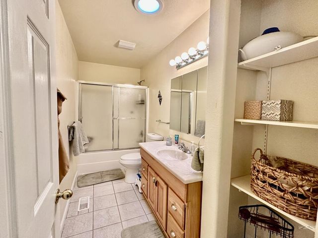 490 S Archdale Dr, Pueblo West, CO 81007