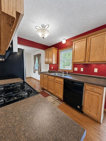11219 Bittersweet Street NW, Coon Rapids, MN 55433