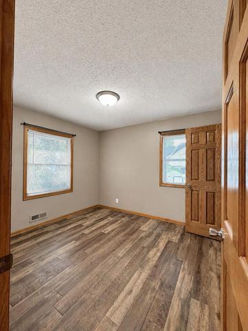 11219 Bittersweet Street NW, Coon Rapids, MN 55433