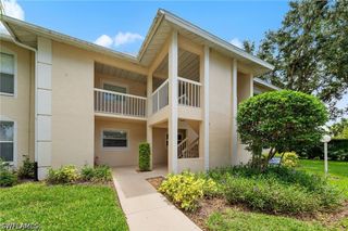 621 Squire CIR 204, Naples, FL 34104