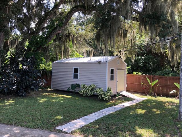 438 PERDITA AVENUE, Edgewater, FL 32132