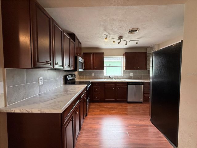 438 PERDITA AVENUE, Edgewater, FL 32132