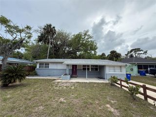 438 PERDITA AVENUE, Edgewater, FL 32132