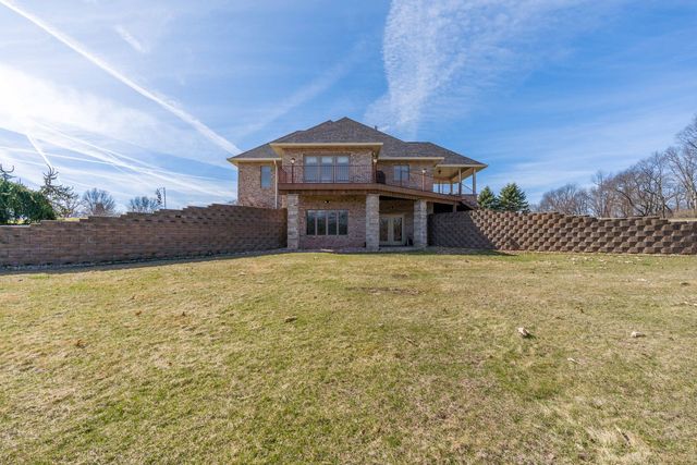 21927 71st Avenue N, Port Byron, IL 61275