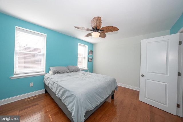 1916 S ALDER, Philadelphia, PA 19148