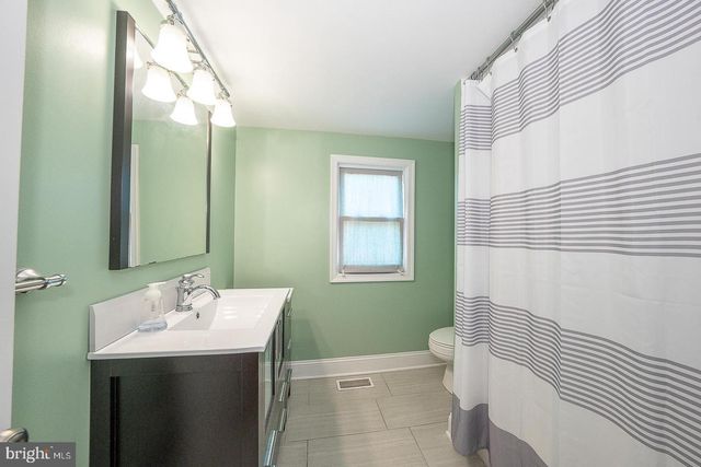 1916 S ALDER, Philadelphia, PA 19148