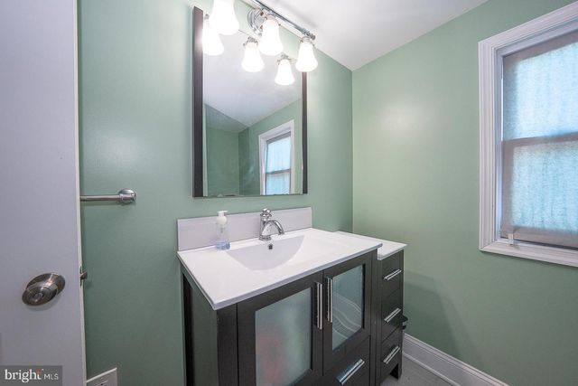 1916 S ALDER, Philadelphia, PA 19148