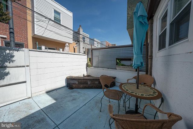 1916 S ALDER, Philadelphia, PA 19148