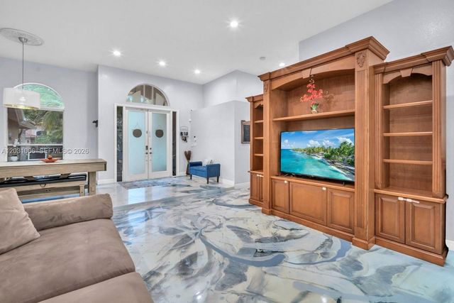 1776 W Eagle Trace Boulevard W, Coral Springs, FL 33071