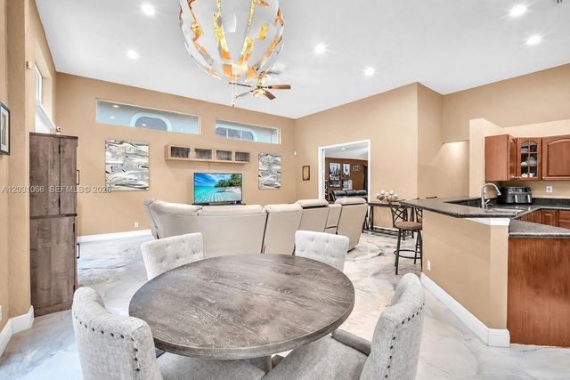 1776 W Eagle Trace Boulevard W, Coral Springs, FL 33071