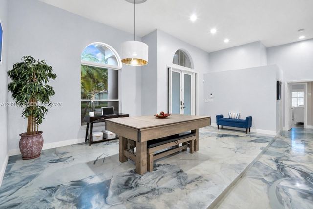 1776 W Eagle Trace Boulevard W, Coral Springs, FL 33071