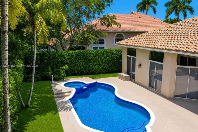 1776 W Eagle Trace Boulevard W, Coral Springs, FL 33071