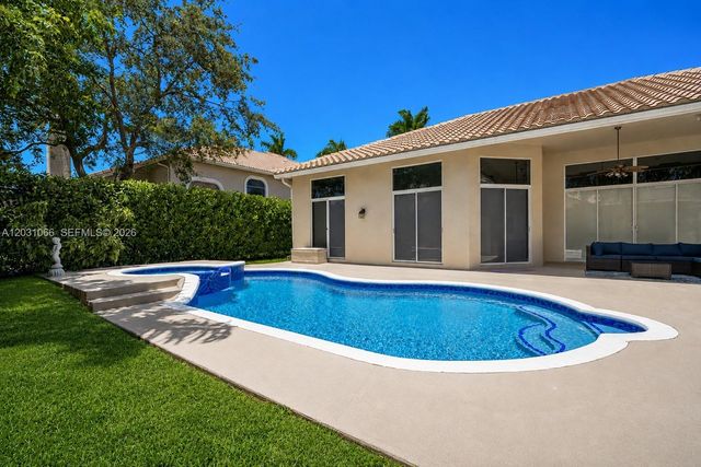 1776 W Eagle Trace Boulevard W, Coral Springs, FL 33071