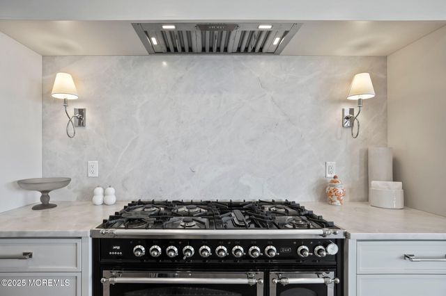 92 Gooseneck Point Road, Oceanport, NJ 07757