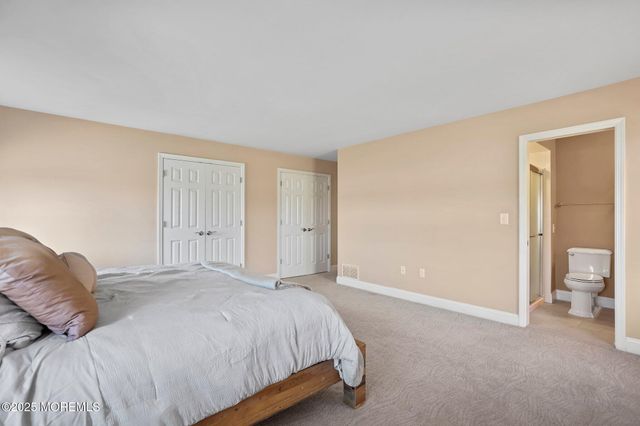 92 Gooseneck Point Road, Oceanport, NJ 07757
