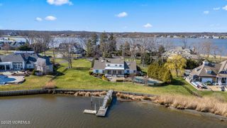 92 Gooseneck Point Road, Oceanport, NJ 07757