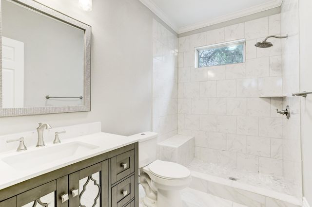 2721 Engelke Street, Houston, TX 77003